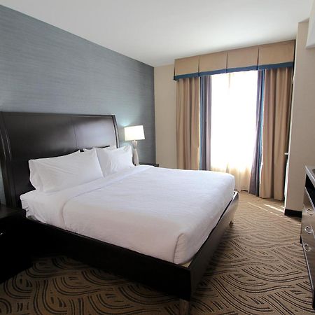 Hilton Garden Inn Финдли Экстерьер фото
