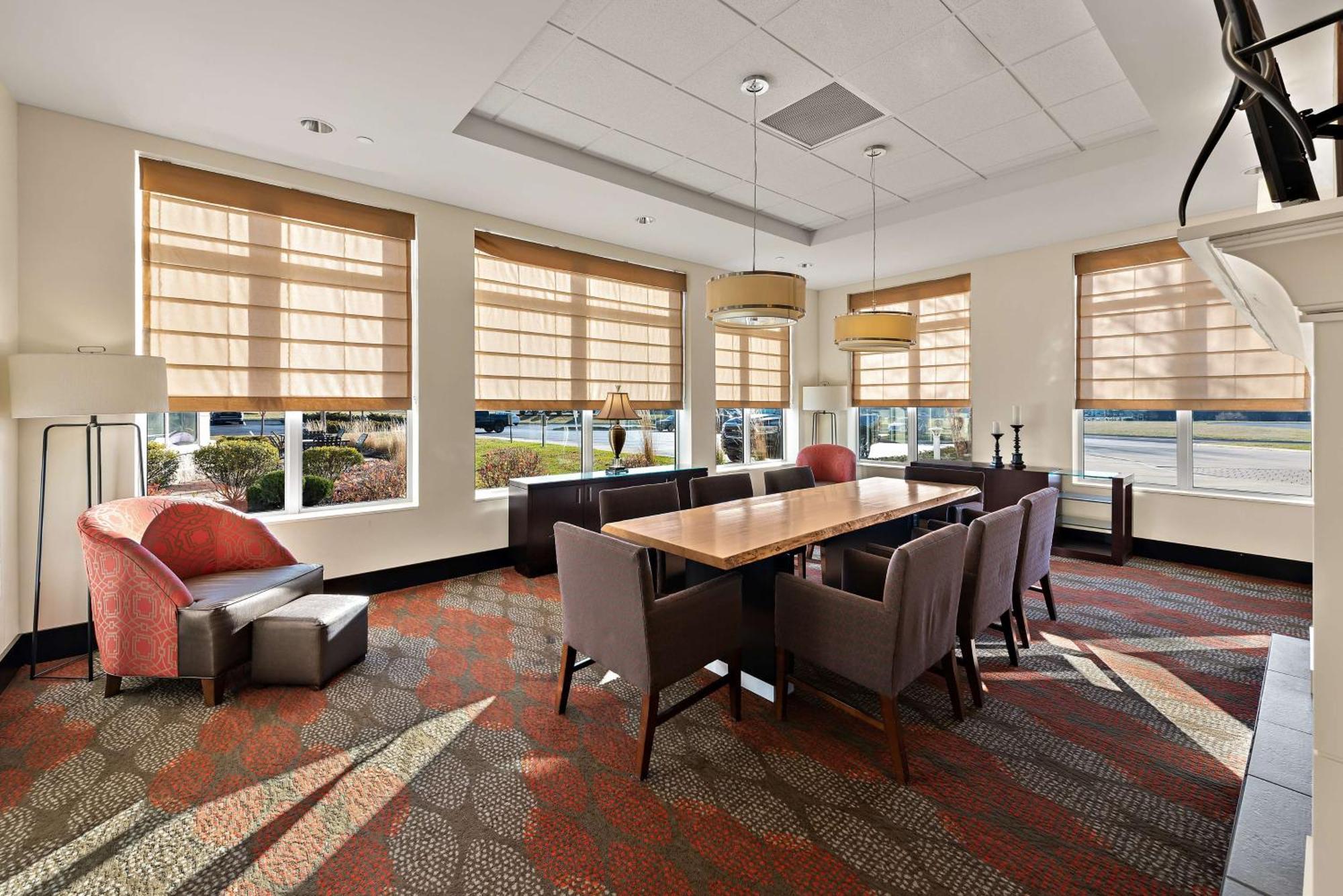 Hilton Garden Inn Финдли Экстерьер фото