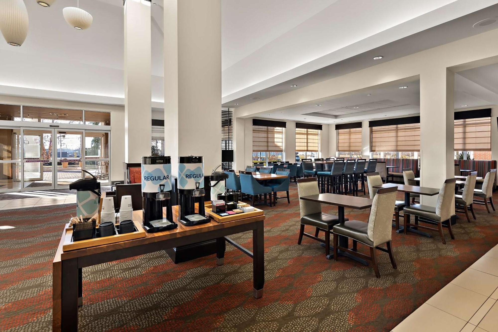 Hilton Garden Inn Финдли Экстерьер фото