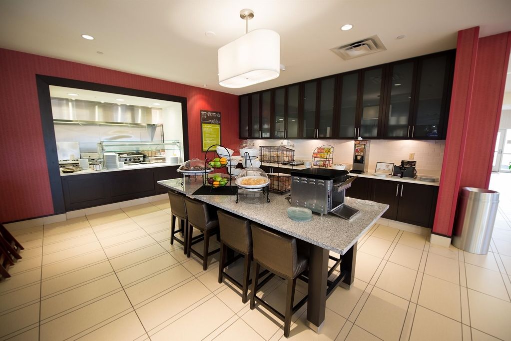 Hilton Garden Inn Финдли Ресторан фото